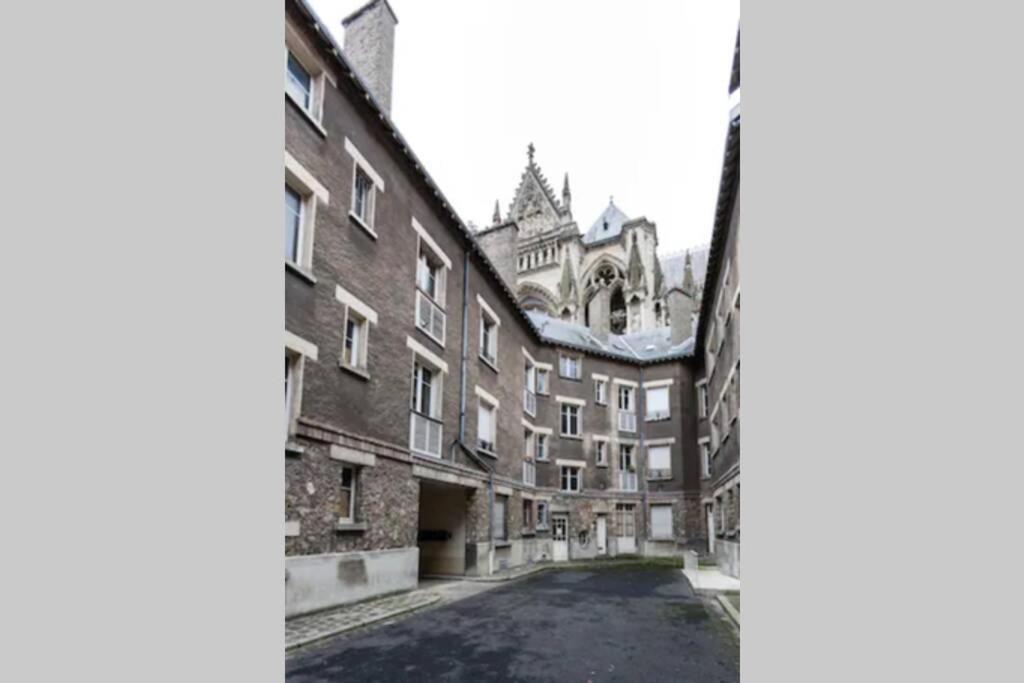 Appartement Hyper Centre Cathédrale à Reims Extérieur photo