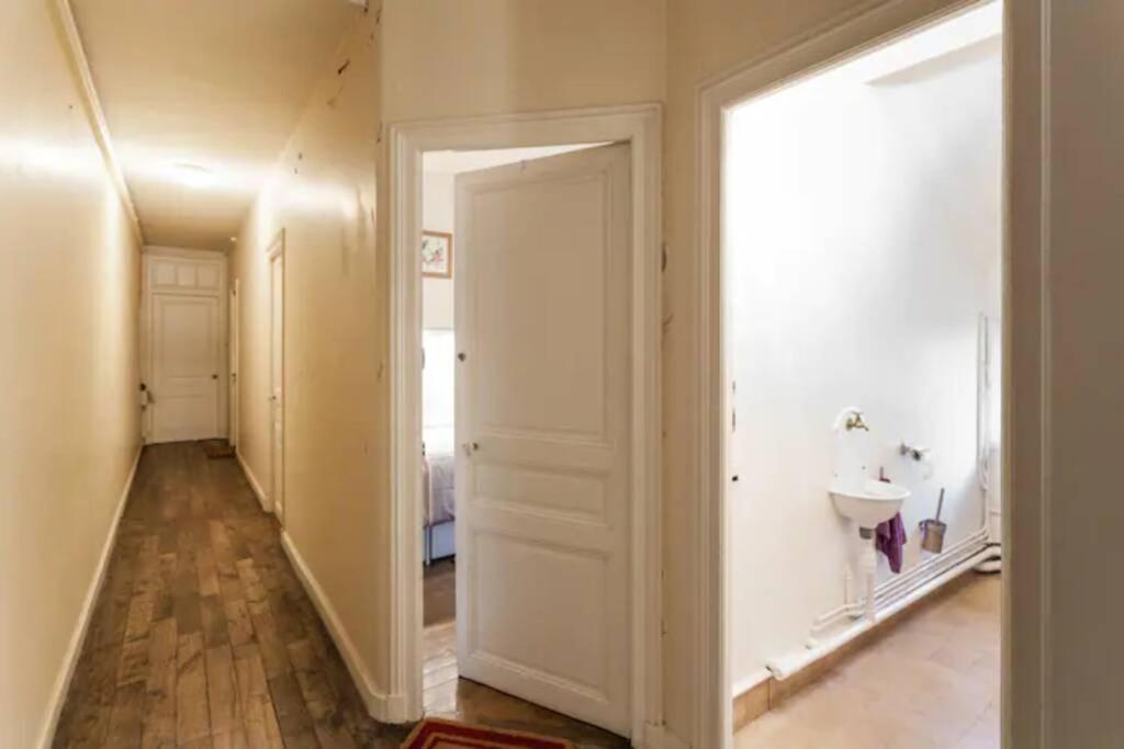 Appartement Hyper Centre Cathédrale à Reims Extérieur photo